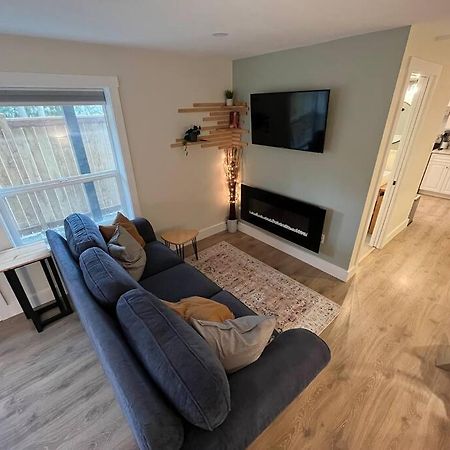 دانكن Modern Studio With Soft Tub And Mountain Views - Ratcliffe Guest Suite المظهر الخارجي الصورة